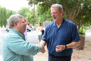 al-gore-visit-4-of-5