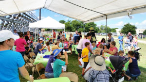  4-H booths included information and activities about farming and livestock. 